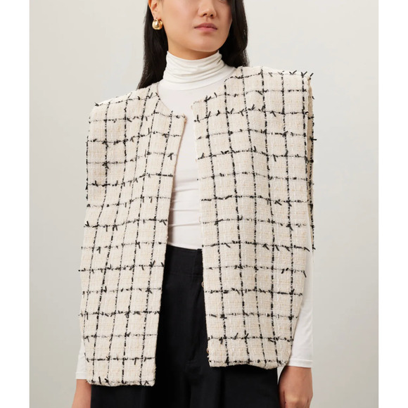 English Factory White Black Tweed Vest Boulce LARGE Boxy Oversized Designer $210